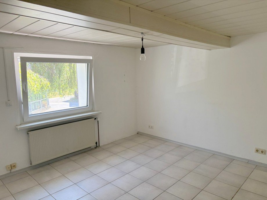 Schlafzimmer EG Einfamilienhaus Ailertchen