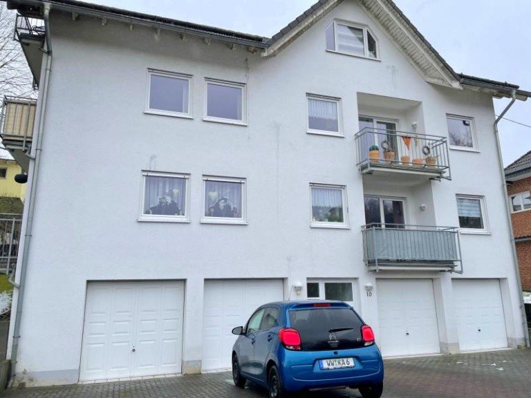 Hausansicht Westerburg Wohnung Zentrumsnahe 2-Zimmer-Dachgeschosswohnung