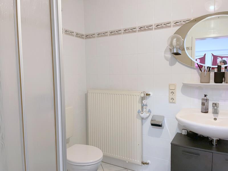 Badezimmer Ansicht 2 Wohnung Hellenhahn-Schellenberg