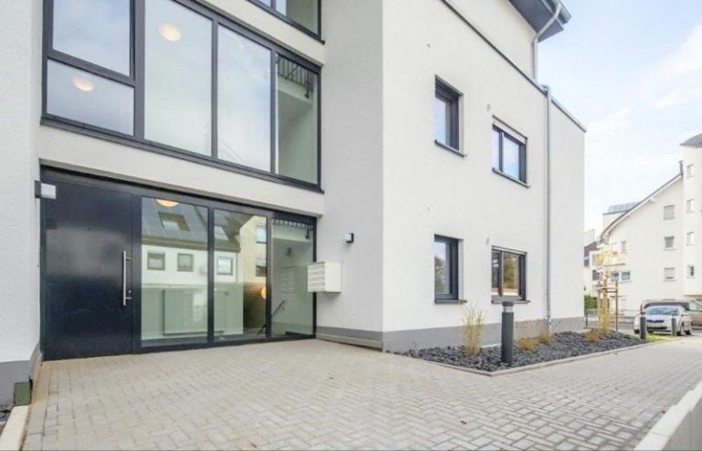 Hausansicht 1 Montabaur Wohnung Helle 3-Zimmerwohnung im Mehrfamilienhaus in Montabaur