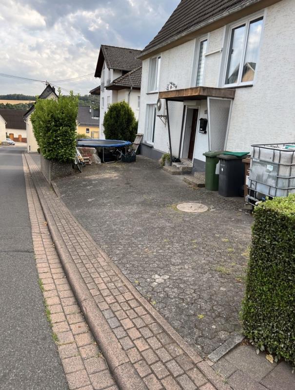 Hof Einfamilienhaus Obererbach