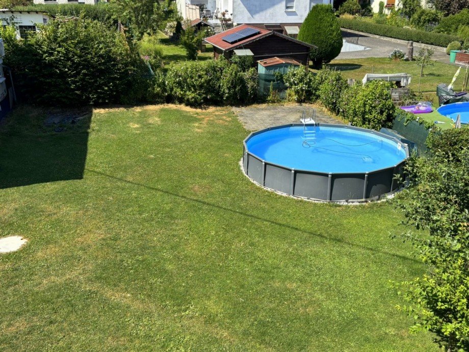 Blick in den Garten Einfamilienhaus Ailertchen
