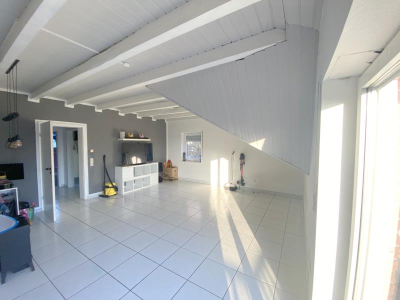 Wohnzimmer Etagenwohnung H�hn