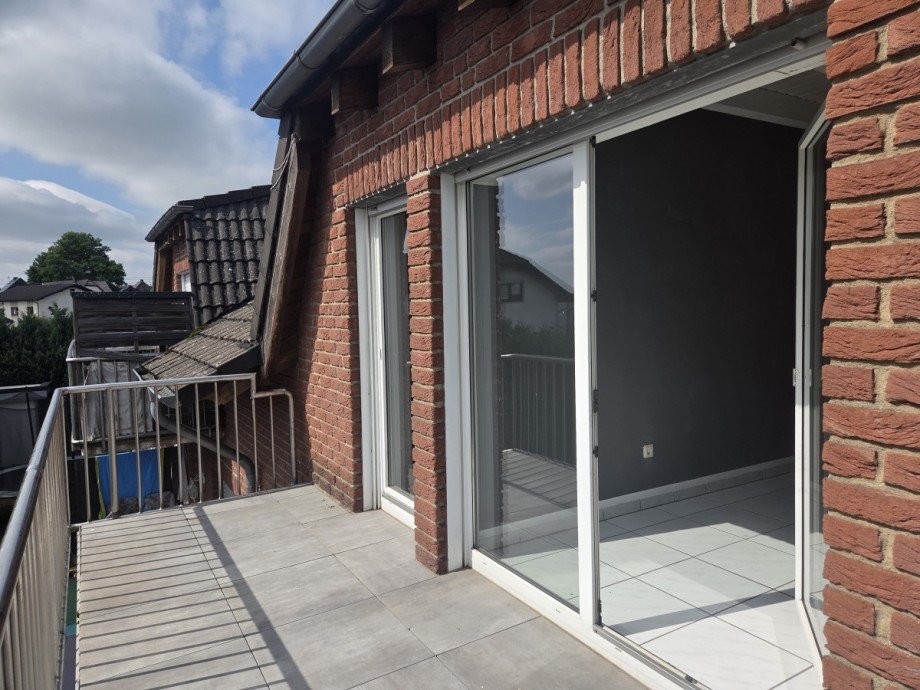 Balkon Etagenwohnung H�hn