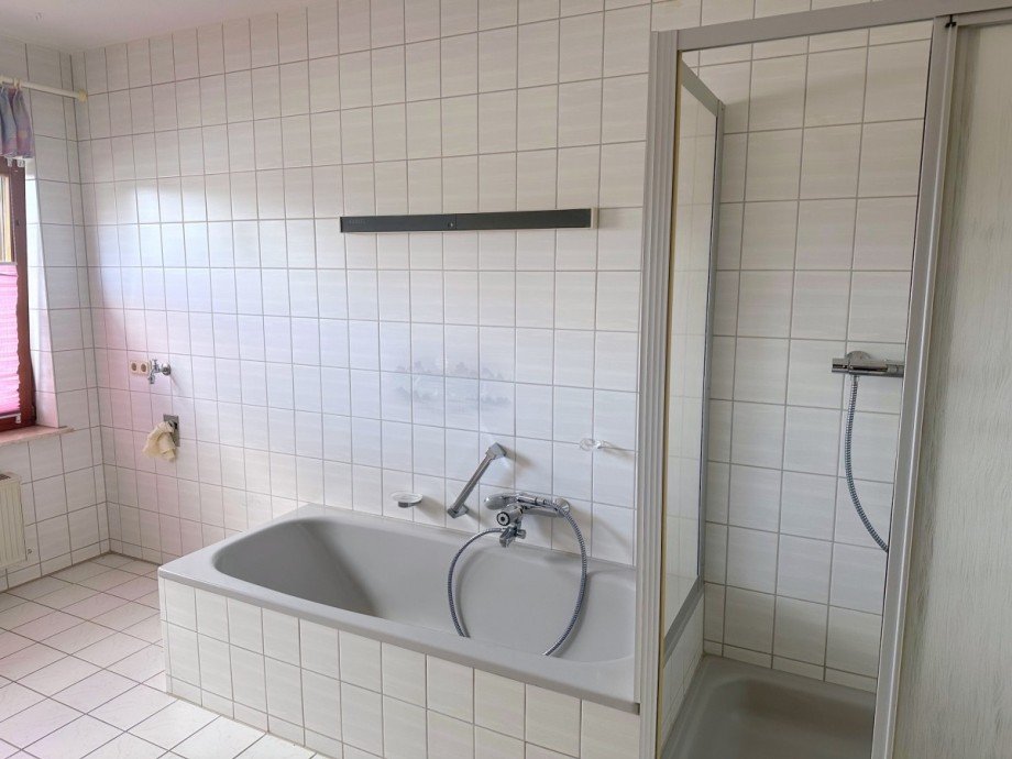 Badezimmer Ansicht 1 Wohnung Westerburg