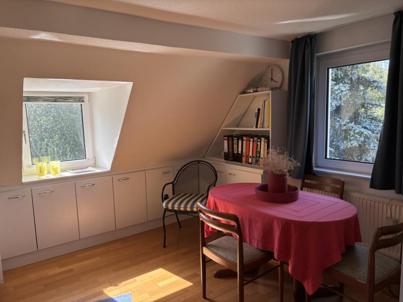 Zimmer DG Zweifamilienhaus Westerburg