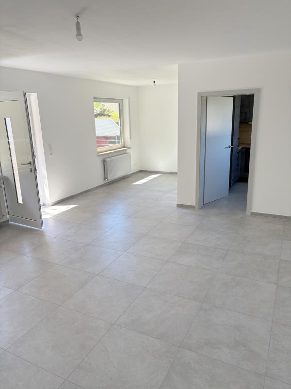 Wohn Esszimmer Bild 1 Wohnung Ebernhahn