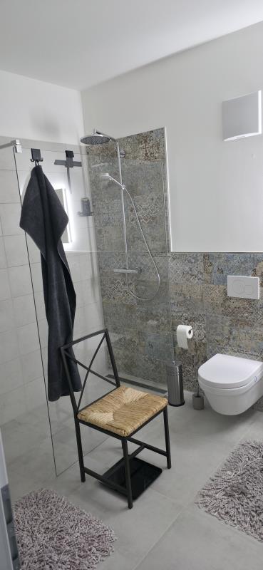 Badezimmer Ansicht 1 Wohnung Montabaur