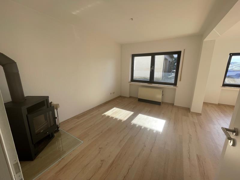 Wohnzimmer Ansicht 2 Wohnung M�schenbach