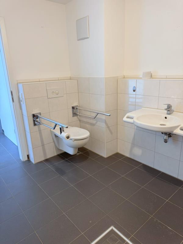 Badezimmer Ansicht 2 Wohnung Hachenburg