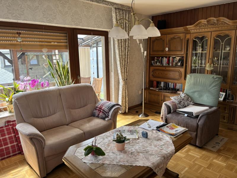 Wohnzimmer Ansicht 2 Einfamilienhaus Girkenroth