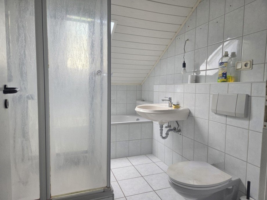 Bad Etagenwohnung H�hn
