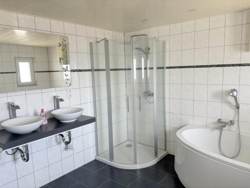 Bad Einfamilienhaus Ailertchen