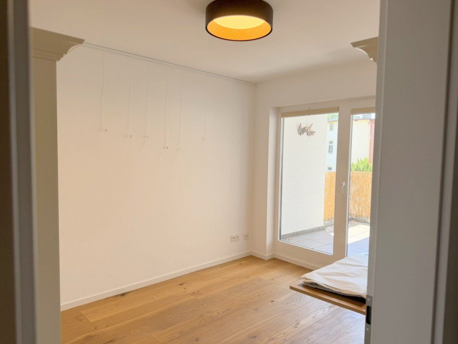 Kinderzimmer oder B�ro mit Balkon Wohnung Koblenz