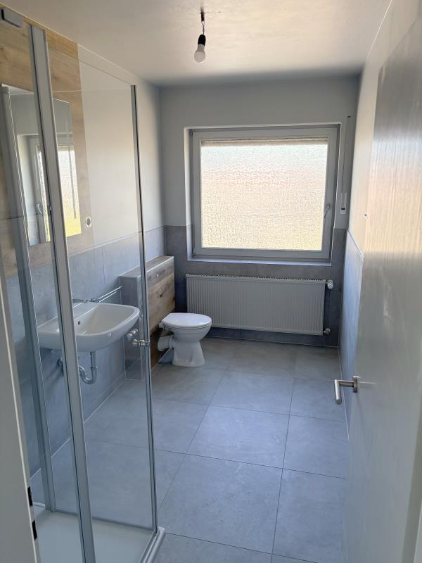 Bad Bild 2 Wohnung Ebernhahn