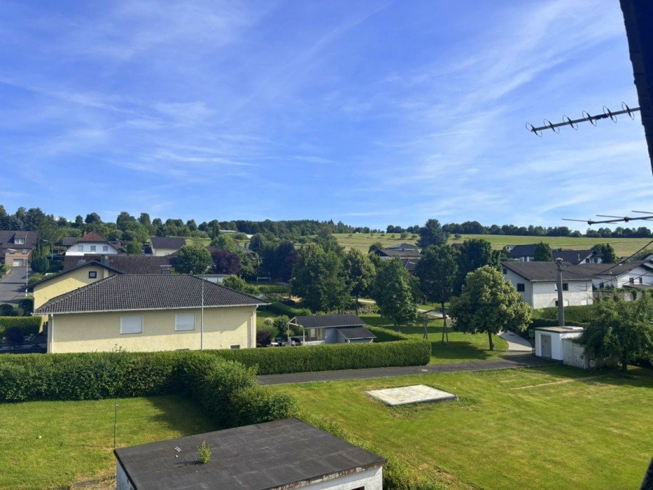 Blick vom Balkon Etagenwohnung Atzelgift