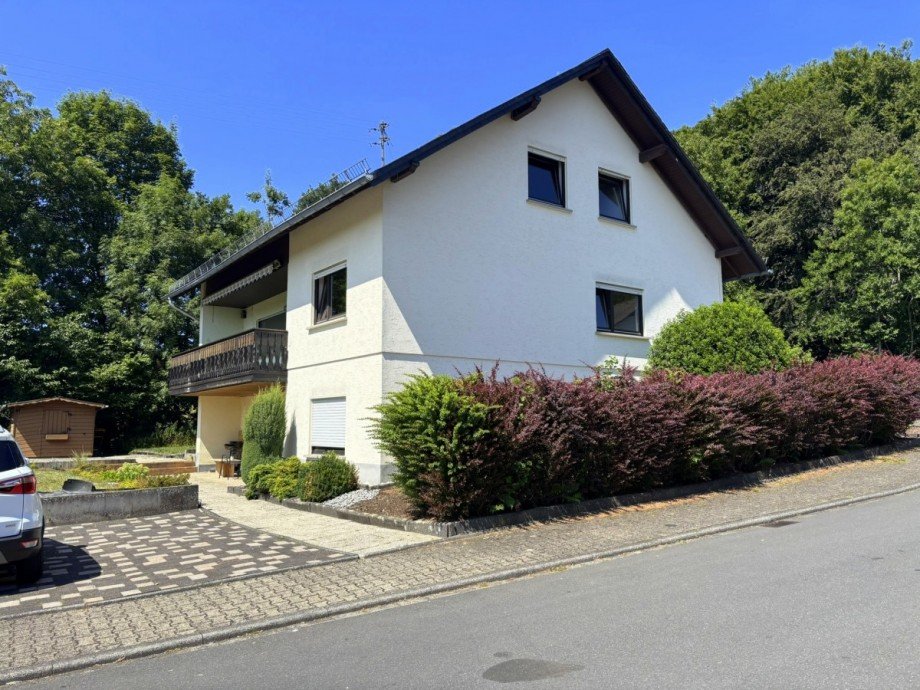 Seitenansicht Einfamilienhaus Hergenroth