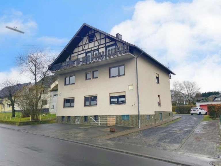 Frontansicht Atzelgift Etagenwohnung 2 Zimmer Wohnung N�he Hachenburg