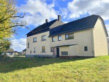 R�ckansicht Liebhaberanwesen: Charmantes und urgem�tliches Zweifamilienhaus mit Nebengeb�ude in Alpenrod