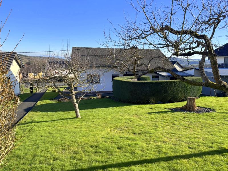 Grundst�cksansicht Einfamilienhaus Weltersburg