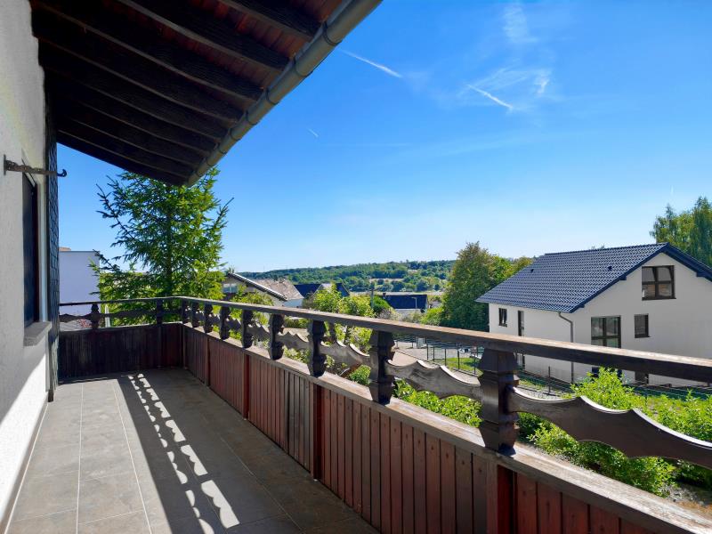 Balkon EG Einfamilienhaus Stahlhofen am Wiesensee